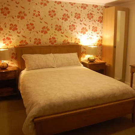 Bed & Breakfast The Mountain 3*