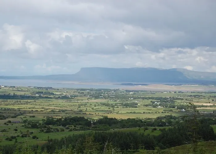 The Mountain Frühstückspension 3*